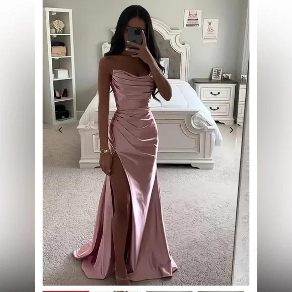 Satin light pink maxi/long dress. - Picture 2 of 3